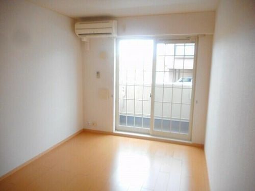 ベルメゾン都Ⅵの居間