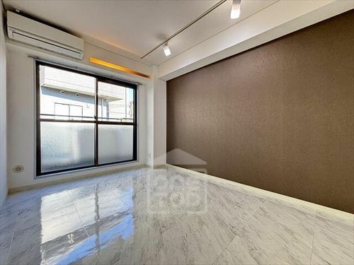 ホワイトプラザの内装