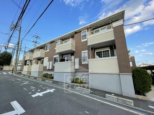 ヴィラカレントウエストの外観