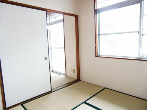 黄金ハウスの居間