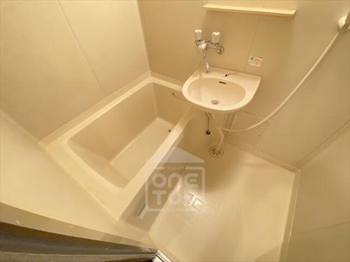 メゾンルミエールの風呂