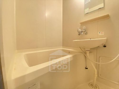 メゾンルミエールの風呂