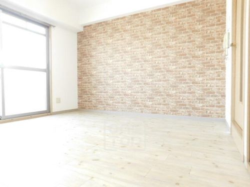 エルカーサ正雀1の居間