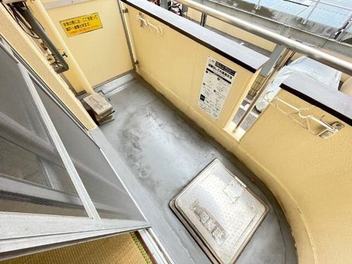 アクセス高辻の内装