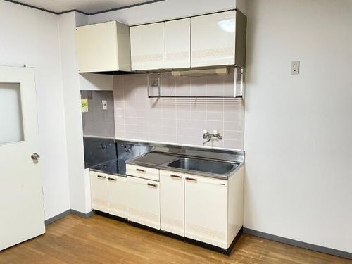 アクセス高辻のキッチン