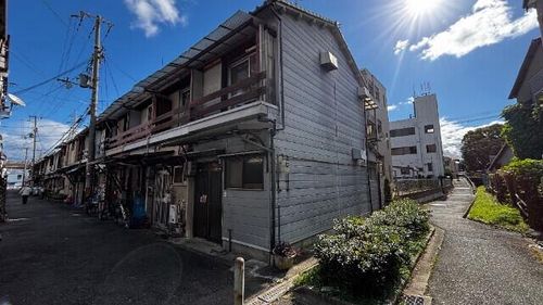 大阪府豊中市豊南町西1丁目(テラスハウス)の賃貸物件の外観