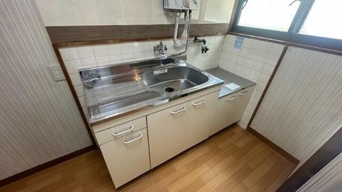 大阪府豊中市豊南町西1丁目(テラスハウス)の賃貸物件のキッチン