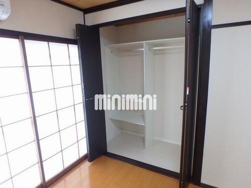 シャトー東山の内装