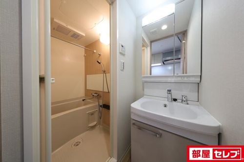プレサンス名古屋ルクソリア0301の内装