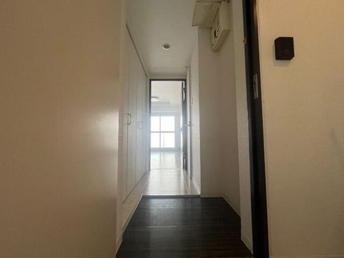 北海道札幌市中央区南三条西9丁目(マンション)の賃貸物件の玄関
