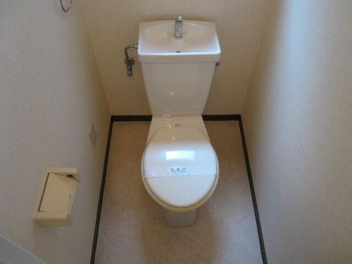 パレス新森の内装