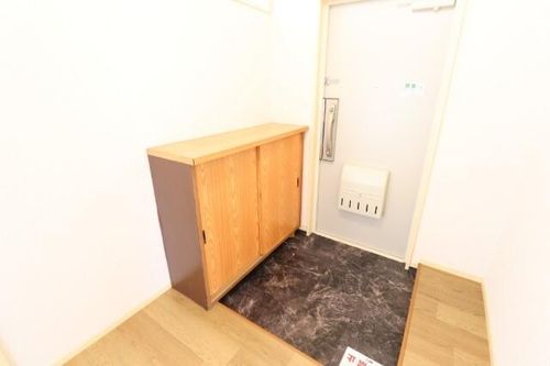 タウン千代田橋の玄関