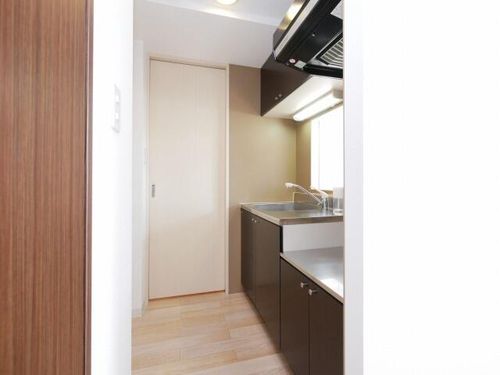 北海道札幌市中央区北二条東2丁目(マンション)の賃貸物件のキッチン