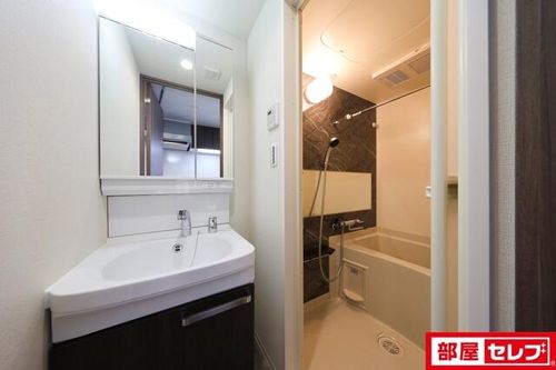 プレサンス名古屋ルクソリアの内装