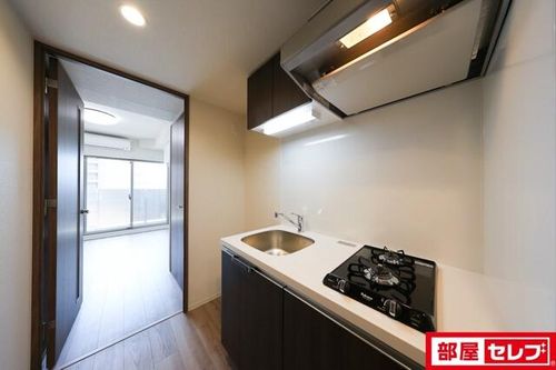 プレサンス名古屋ルクソリアのキッチン