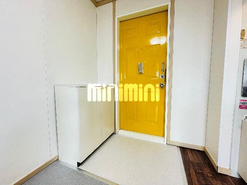 アニマートIIIの玄関