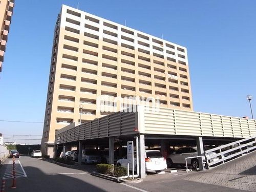 グランドゥール二方の外観