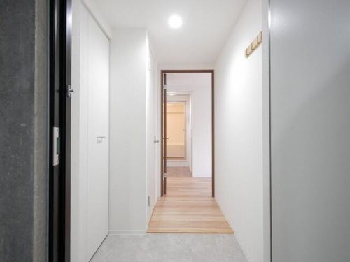 北海道札幌市中央区南十六条西6丁目(マンション)の賃貸物件の玄関