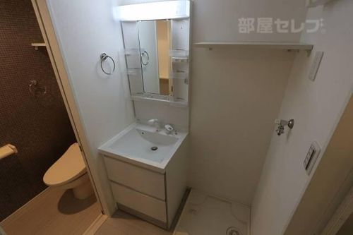 ウェルストン車道201の内装