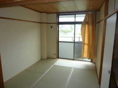 メゾンエスポワールの居間