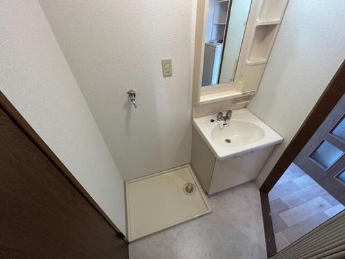 SKハイツ住之江202の内装
