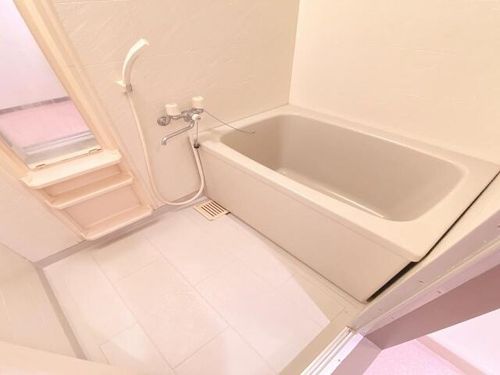 フォンティーヌ徳重の風呂