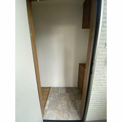 大阪府門真市常称寺町(アパート)の賃貸物件の玄関