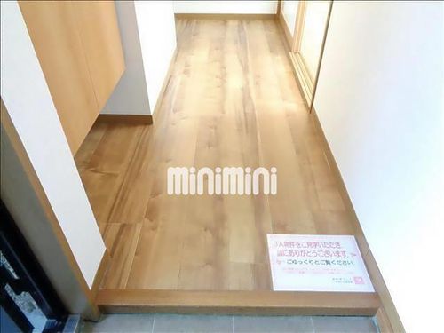 サンハイツⅢ B棟の玄関