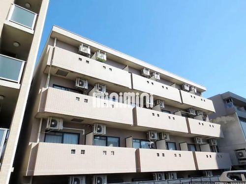 グロリアス本山の外観