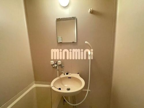 ハイツ友の内装