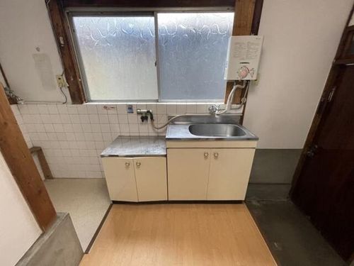 大阪府大阪市城東区関目5丁目(一戸建)の賃貸物件のキッチン