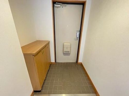 クレアール三幸の玄関