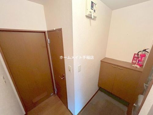 北海道札幌市手稲区西宮の沢四条1丁目(アパート)の賃貸物件の玄関