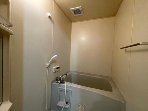 パイン・ウォールの風呂