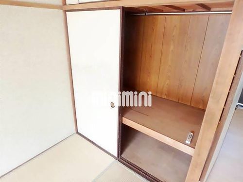 サンハウスの内装