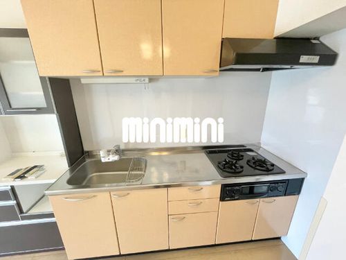 港楽ハイツ 1棟606号室のキッチン