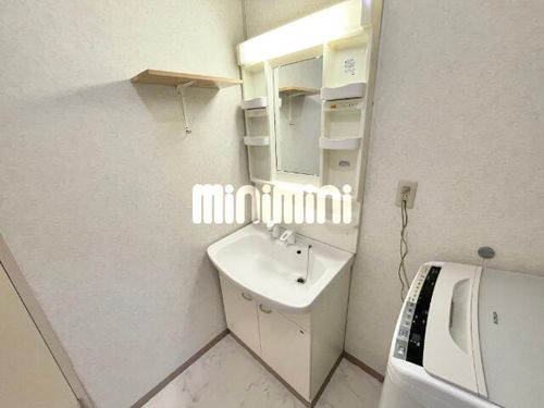 港楽ハイツ 1棟606号室の内装