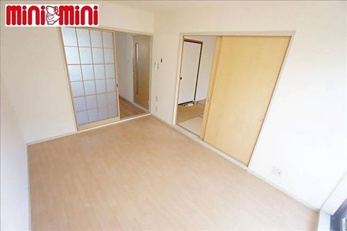 アーバン エスポアの居間