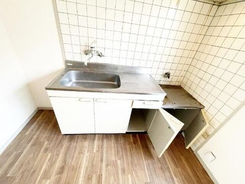 サンコート B棟のキッチン