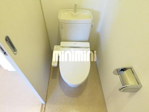 デリカ末盛の内装