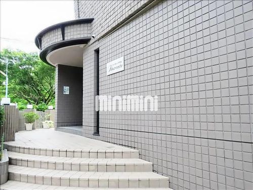 フィオレンテ本山の玄関