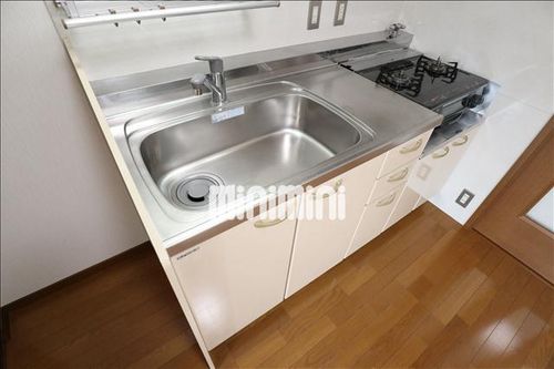 フィオレンテ本山のキッチン