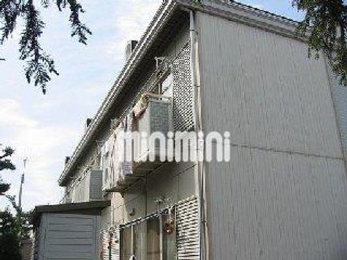 グリーンパークやしきの外観