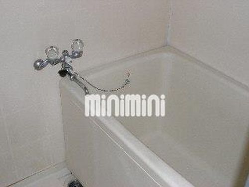 メゾン・シャン・ビラージの風呂