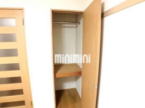 シャトー村瀬・千代田の内装