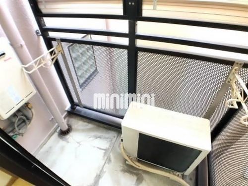 シャトー村瀬・千代田の内装