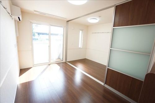 D-room大崎の居間