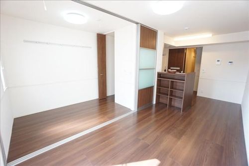 D-room大崎の居間