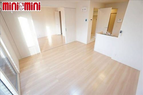 グランパルク東豊 Bの居間