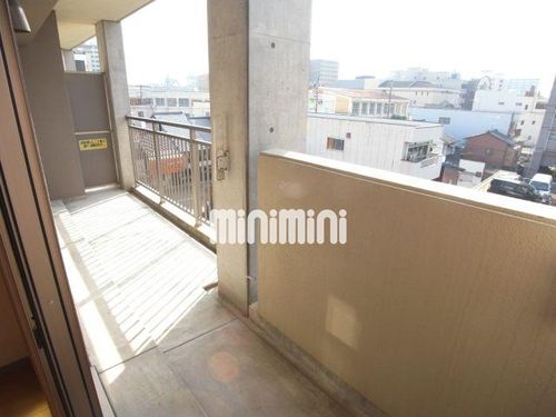 三和ビルの内装